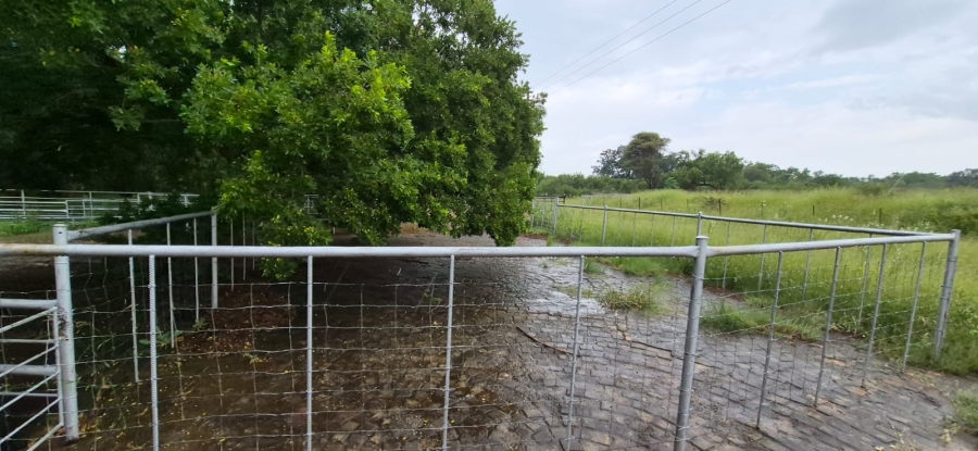 5 Bedroom Property for Sale in Swartruggens North West